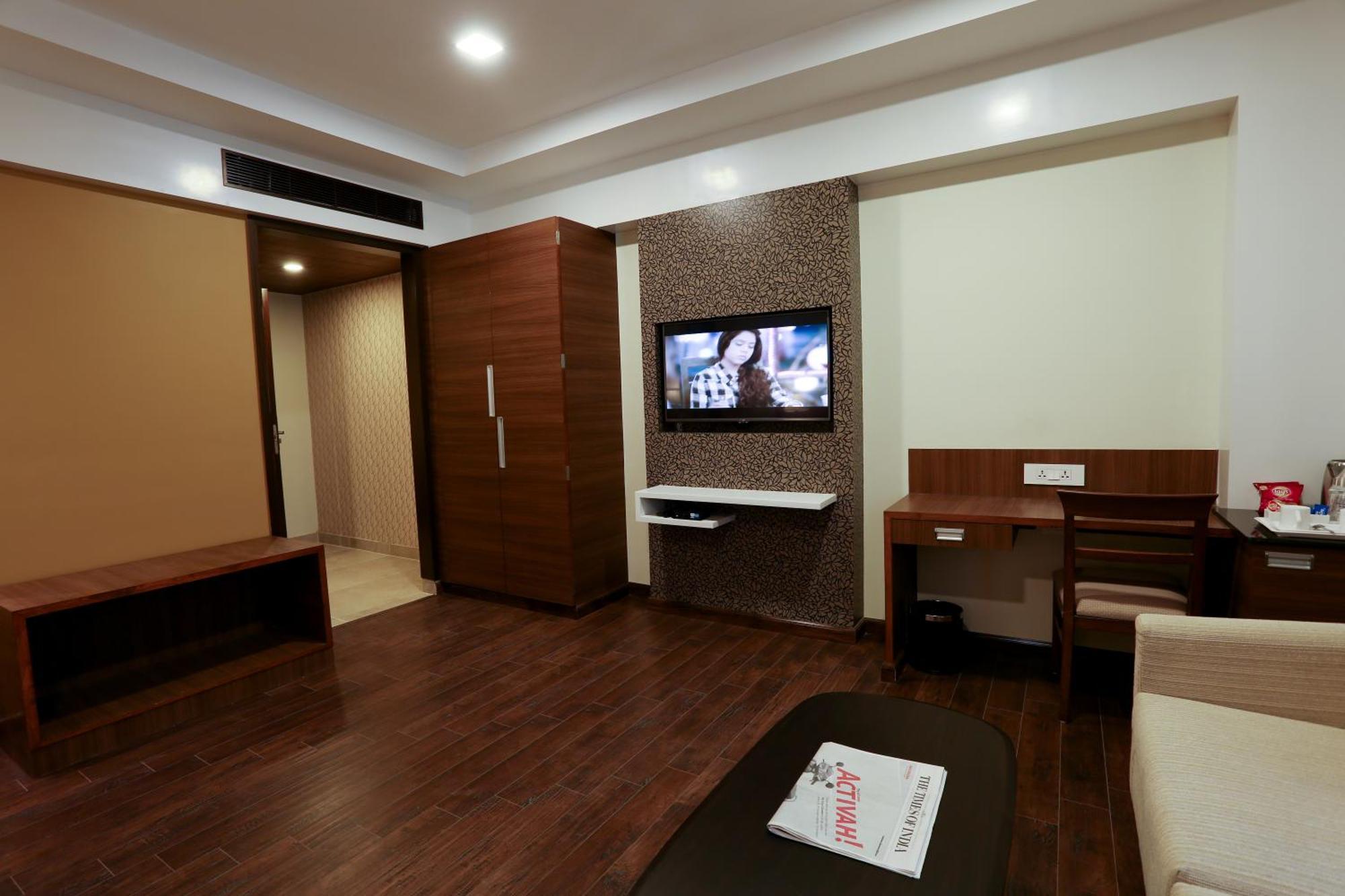 Fressotel Seetharam Coimbatore Buitenkant foto